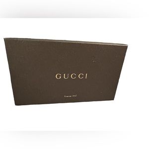 GUCCI EUC LONG WALLET BOX ONLY 8.1 L x 5 W x 2 H
